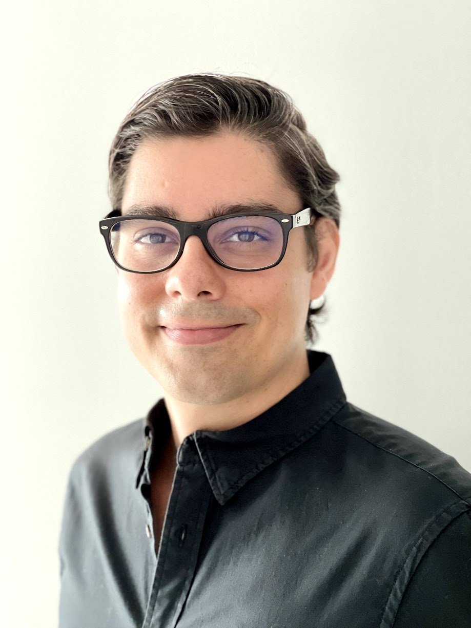 Rodrigo Conde — AI Architect and Independent Consultant based in Miami